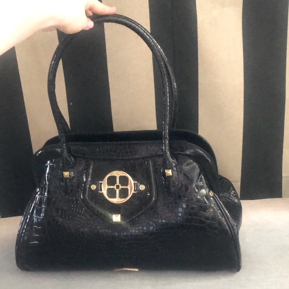 IMAN Lrg Patent BLK Faux Alligator Leather Tote